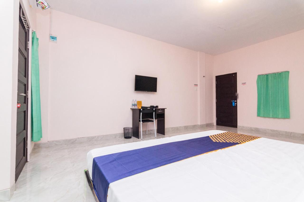 Oyo 1917 Mamora Homestay Batam Экстерьер фото